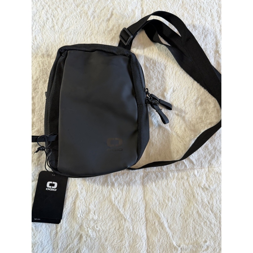 OGIO  Women's Crossbody Bag Black New‎ With Tags
